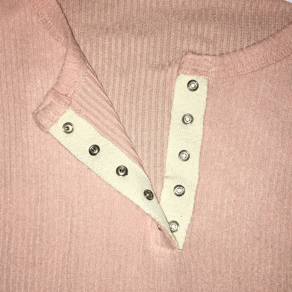 Ribbed Top - Picture 3 of 3